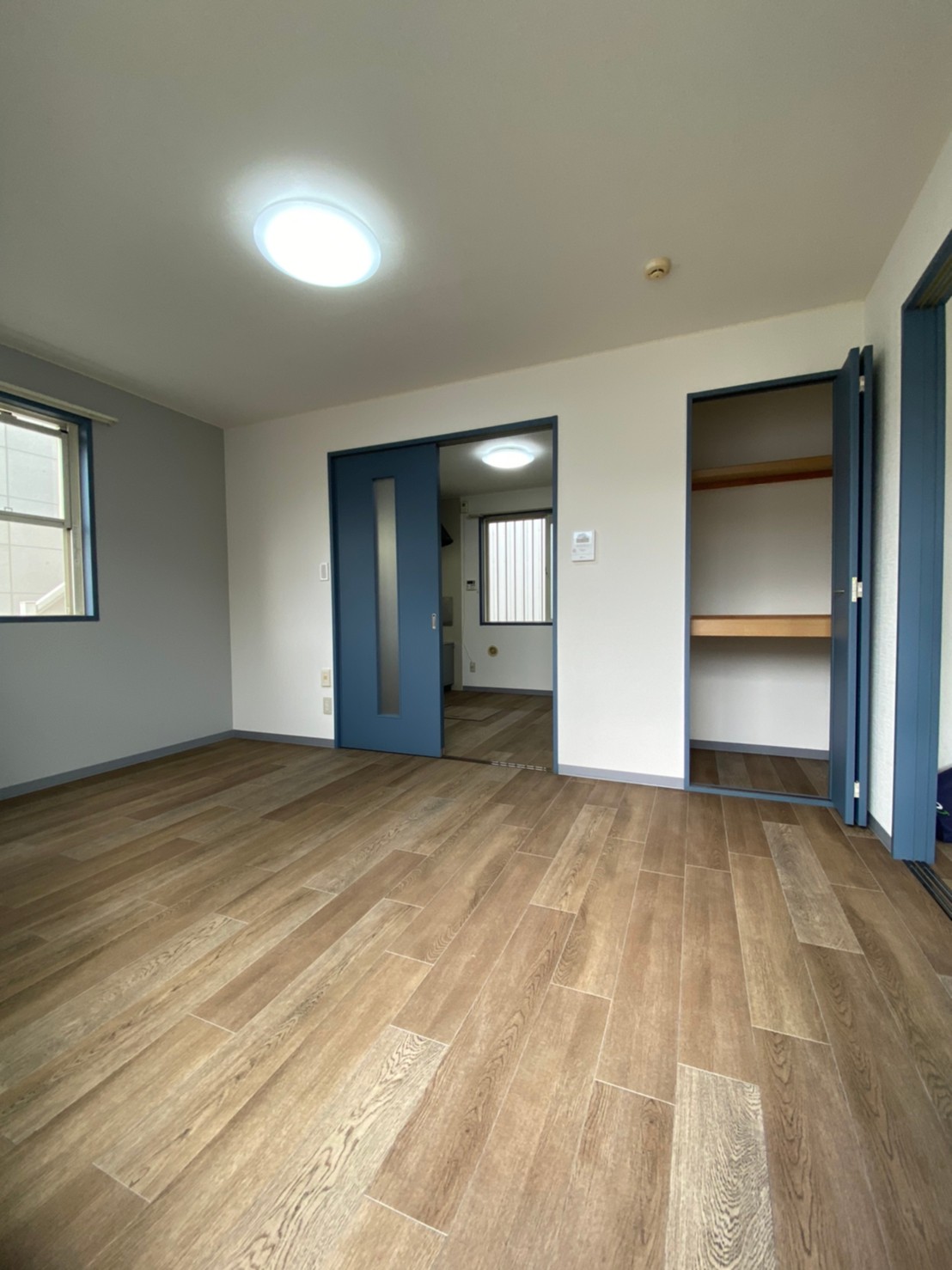 居室・リビング　同建物別号室