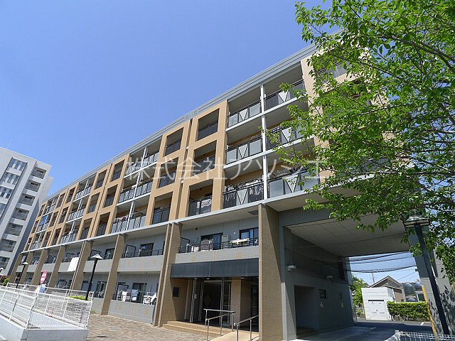 建物外観　グランデージ3武里のご紹介は住まいの窓口アソシエにお任せくだ