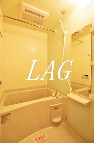 バス・シャワールーム　お風呂です。