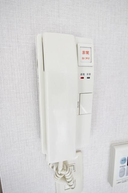 セキュリティ　★インターホンです★