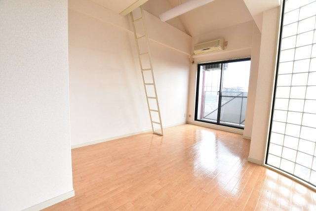 居室・リビング　同物件、別物件のお写真です。ご参考までにご覧ください。