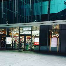 ドラックストア　六本木グランドタワードラッグ（ドラッグストア）まで640m