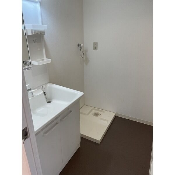 洗面設備　※参考写真