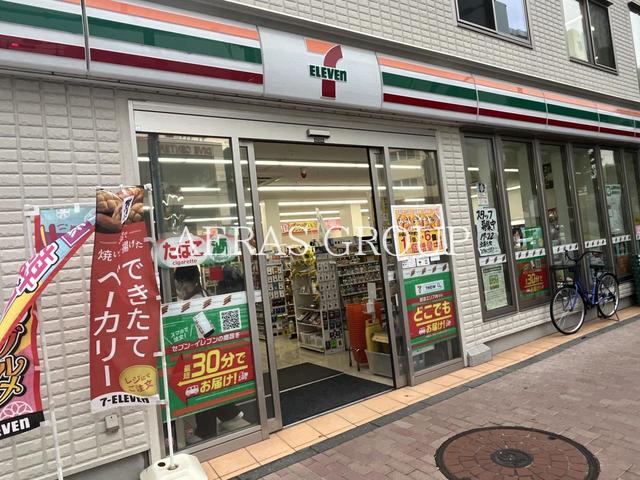 コンビニ　セブン-イレブン 練馬豊玉北４丁目店（コンビニ）まで121m