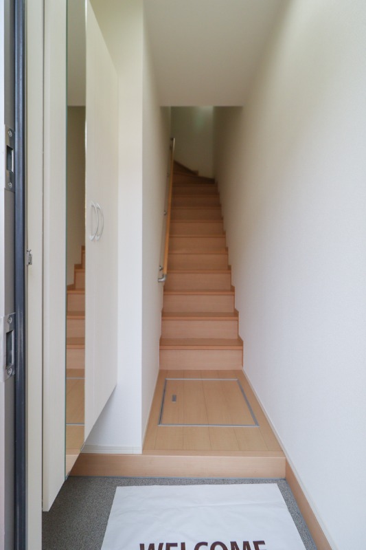 玄関　図面と現状に相違がある場合には現状を優先