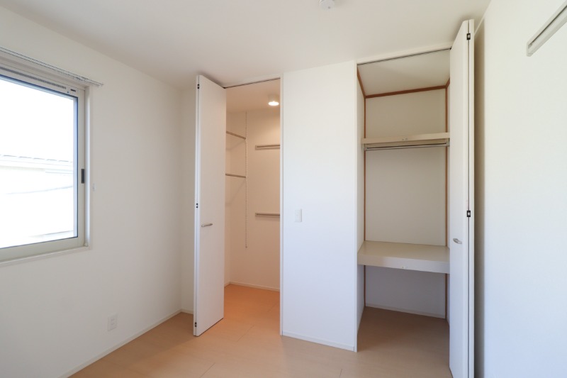 収納　図面と現状に相違がある場合には現状を優先