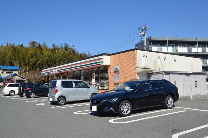 コンビニ　セブンイレブン（コンビニ）まで1539m