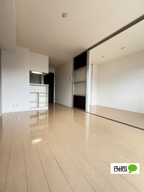 居室・リビング　２０３　　同一タイプ