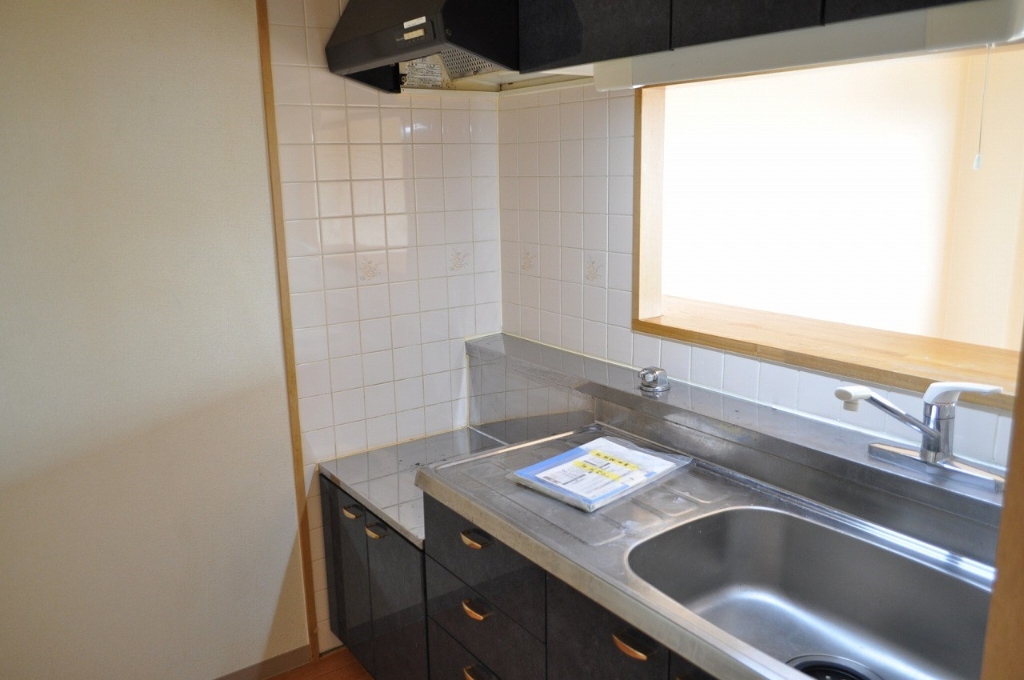 キッチン　2口ガスコンロ設置可能です。