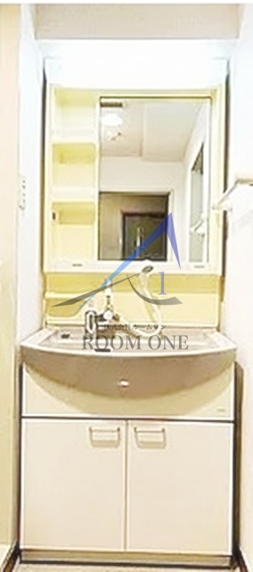 洗面設備　洗面台です。