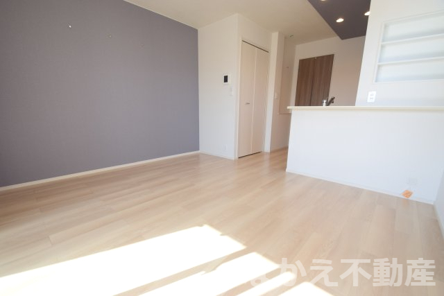 居室・リビング　使いやすい居間です