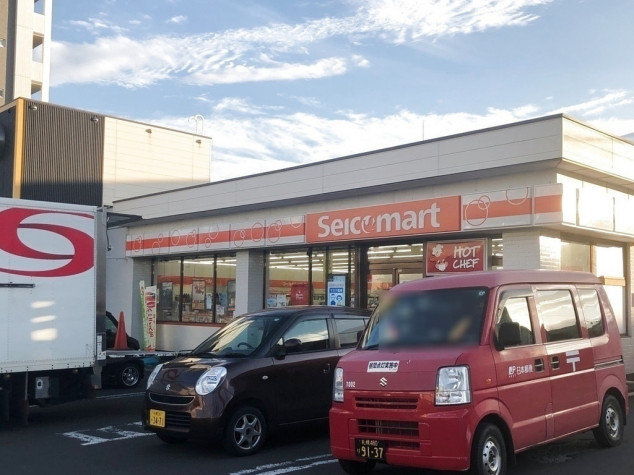 コンビニ　セイコーマート本通14丁目店（コンビニ）まで398m