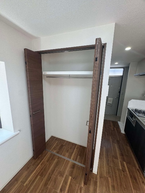 収納　※同物件別号室の参考写真です。