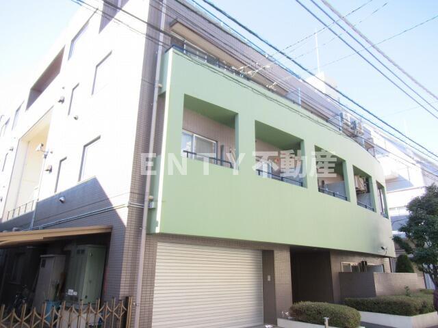 建物外観　外観は落ち着いています