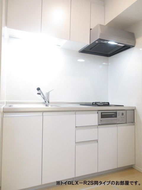 キッチン　同施工会社同仕様写真