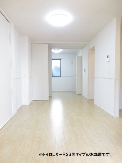 居室・リビング　同施工会社同仕様写真