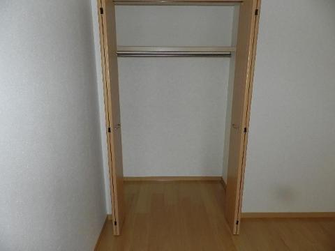 収納　クローゼット
