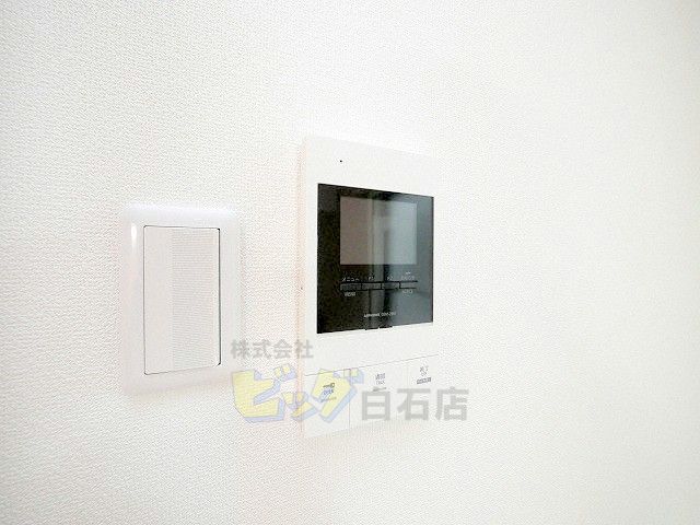 セキュリティ　モニター付きインターホン完備しています♪