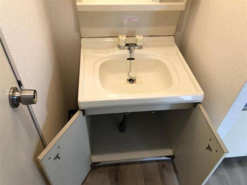 洗面設備　洗面所