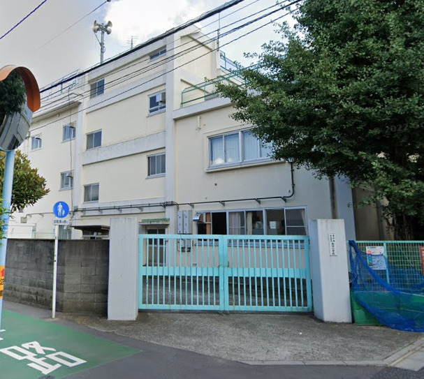 小学校　杉並区立和田小学校（小学校）まで965m