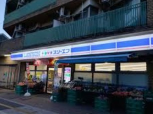 コンビニ　ローソン・スリーエフ松陰神社駅前店（コンビニ）まで210m