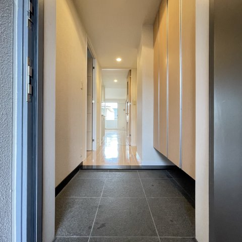 玄関　同仕様タイプです