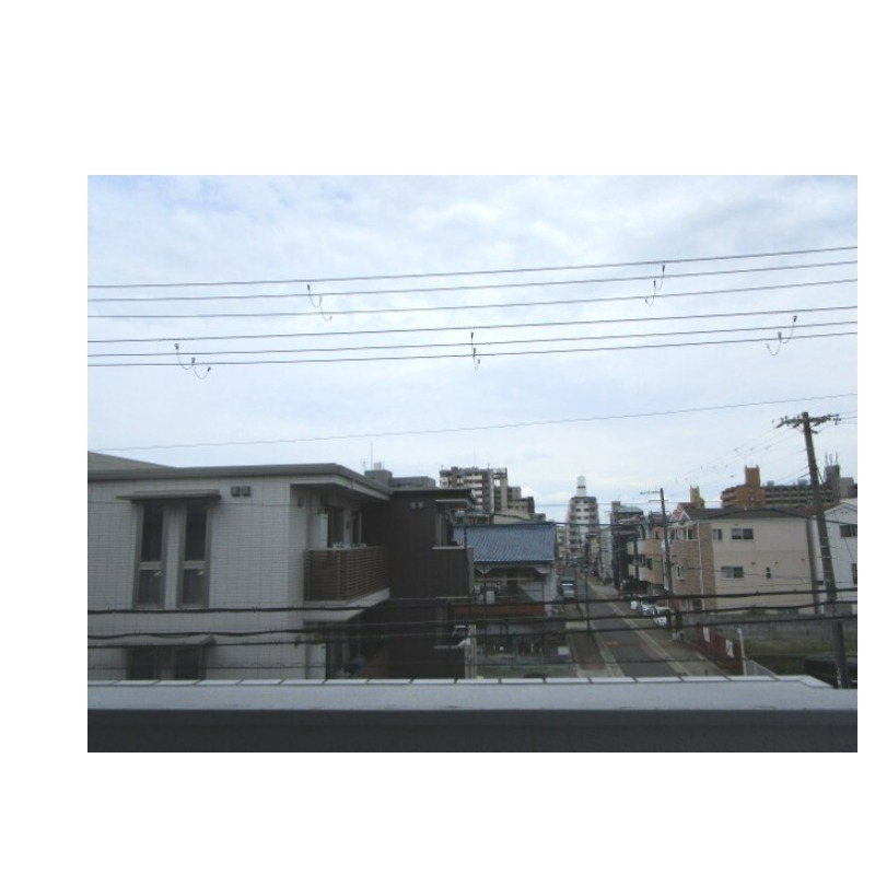 眺望　バルコニーからの眺望はこんな感じです。