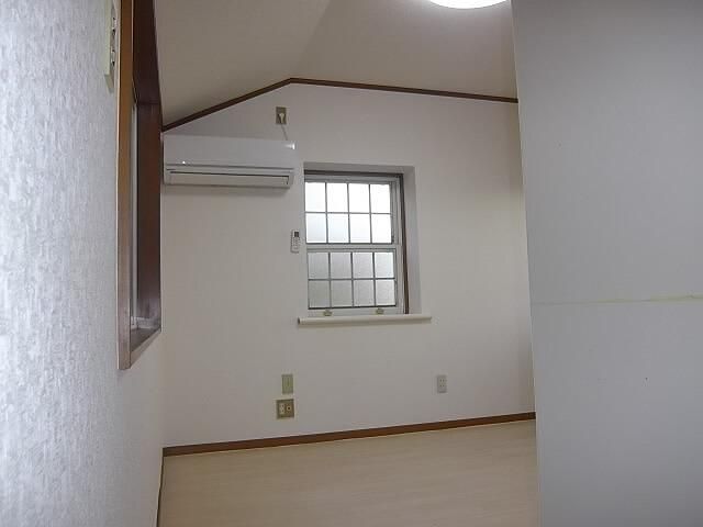 玄関　※別号室参考写真※