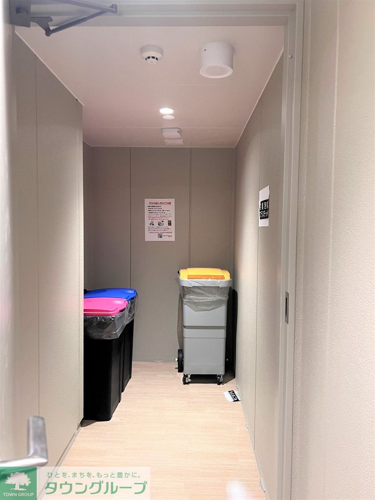 その他設備　各階ゴミ置場あり/24時間※粗大ゴミ等は随時管理規約に従う