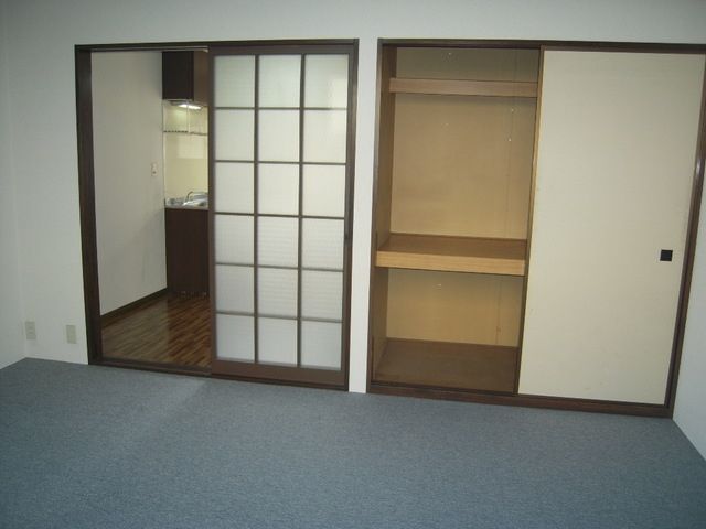 居室・リビング　別部屋参考写真