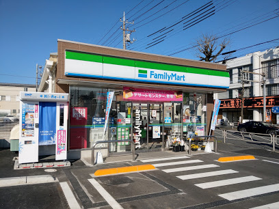 コンビニ　ファミリーマート 八王子北大通り店（コンビニ）まで156m