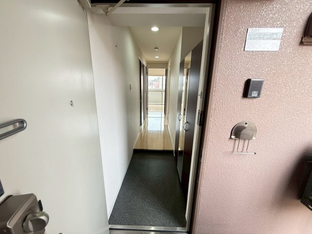 玄関　プランドール千種