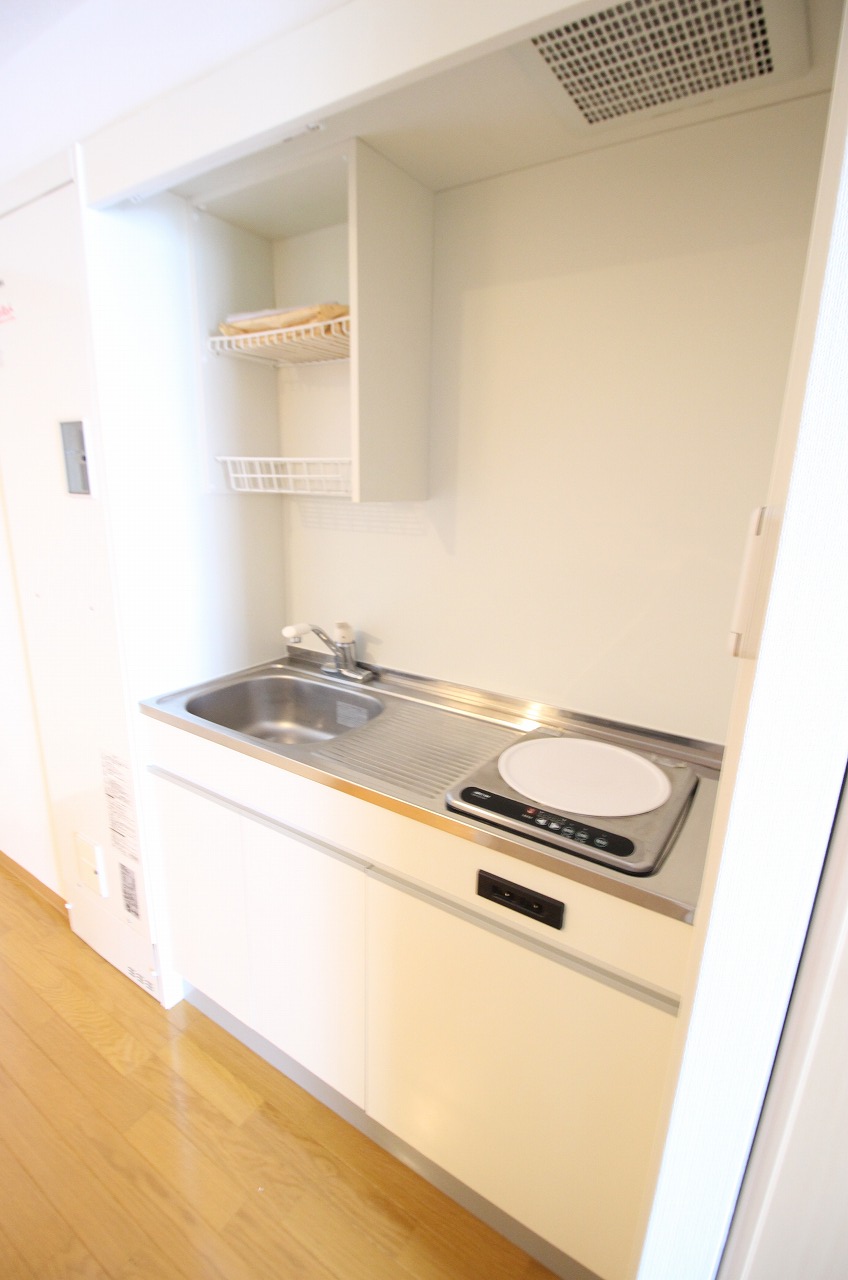 キッチン　別の部屋の写真です