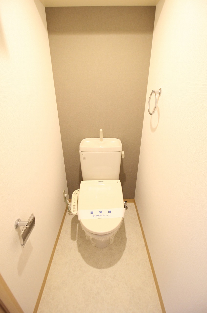 トイレ　別の部屋の写真です