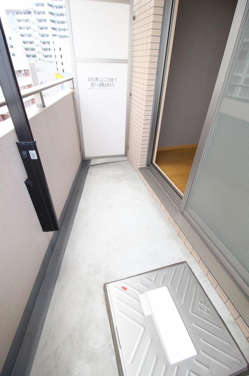 バルコニー　別の部屋の写真です