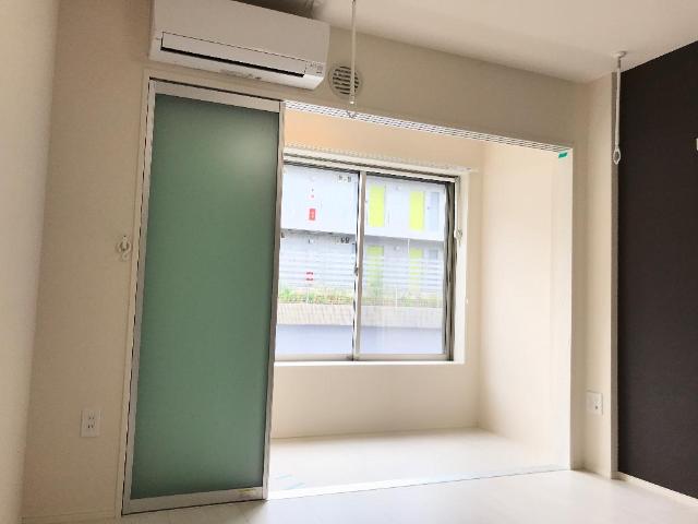 バルコニー　室内