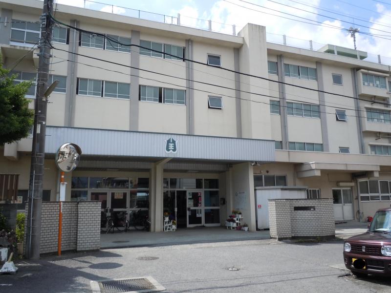 小学校　小田原市立山王小学校（小学校）まで521m