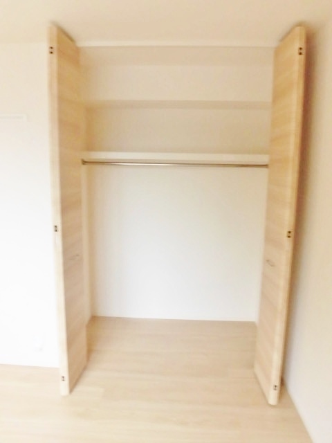 収納　同じ施工会社の参考写真です