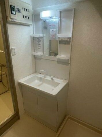 洗面設備　シャンプードレッサー