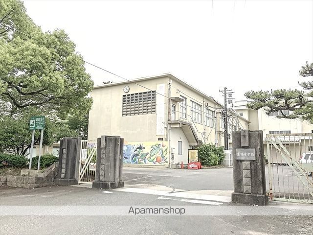 中学校　東浦中学校（中学校）まで591m