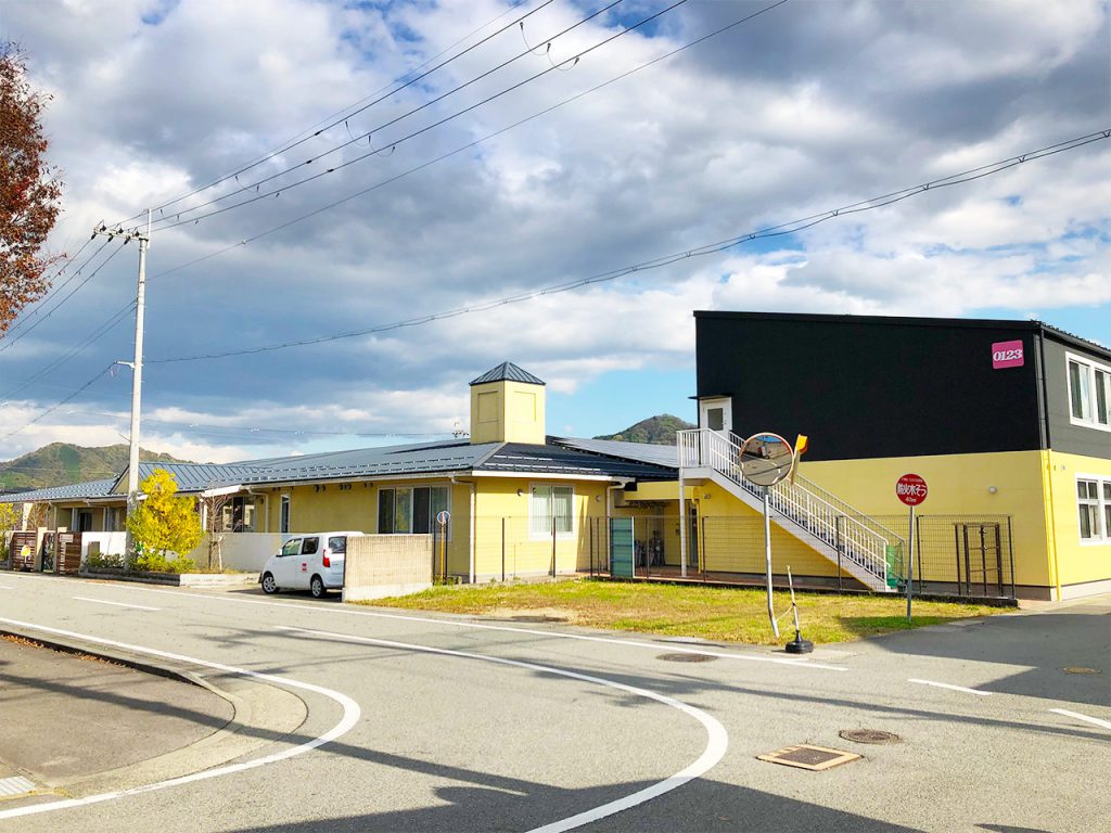 幼稚園・保育園　アートチャイルドケア豊岡こうのとり保育園（幼稚園・保育園）まで616m