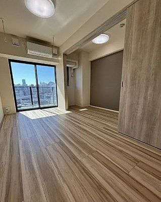 ジオエント早稲田の居間写真