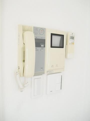 セキュリティ　★インターフォン付き★