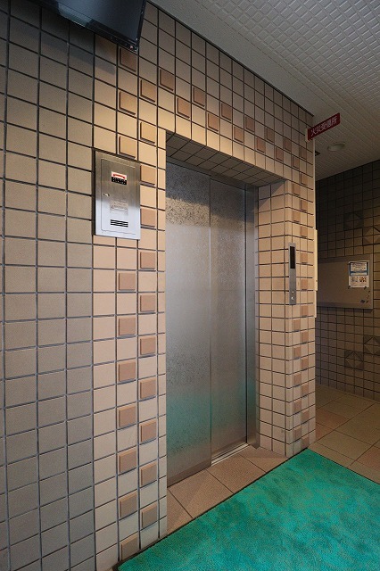 その他　エレベーター