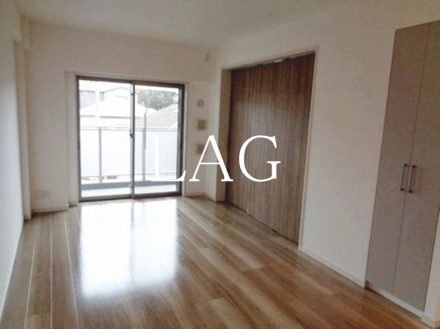 居室・リビング　洋室のお部屋です。