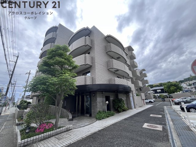 建物外観　オートロック付きで安心です！