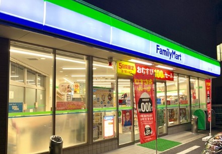 コンビニ　ファミリーマート八広六丁目店（コンビニ）まで419m