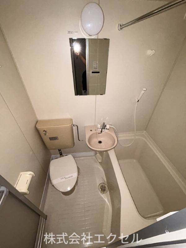 ＪＲ横浜線 橋本駅 徒歩5分 10階建 築40年のトイレ写真