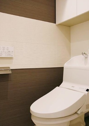 東京メトロ半蔵門線 錦糸町駅 徒歩5分 14階建 築12年のトイレ写真