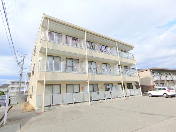 3LDK Mansion in Nagano, Nagano
